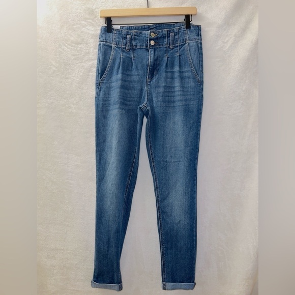 Almost Famous Dark Wash Denim High Rise Skinny Jeans size 7 - Picture 1 of 6